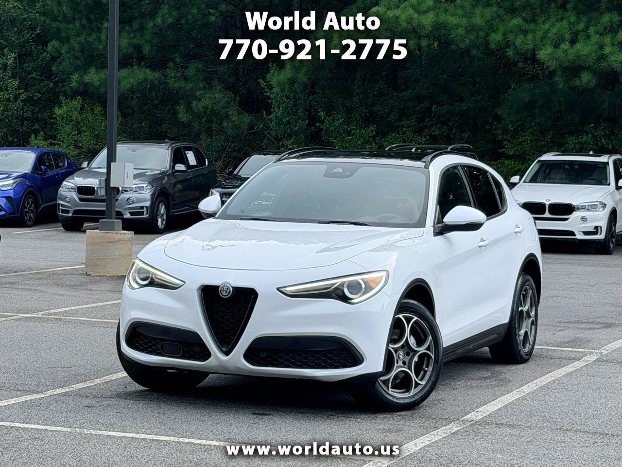 Used 2022 Alfa Romeo Stelvio Sprint RWD image 1