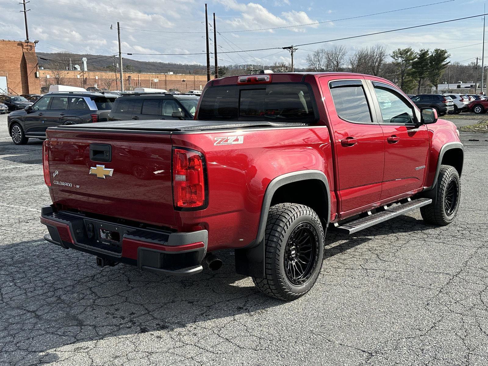 Used 2017 Chevrolet Colorado Z71 image 8