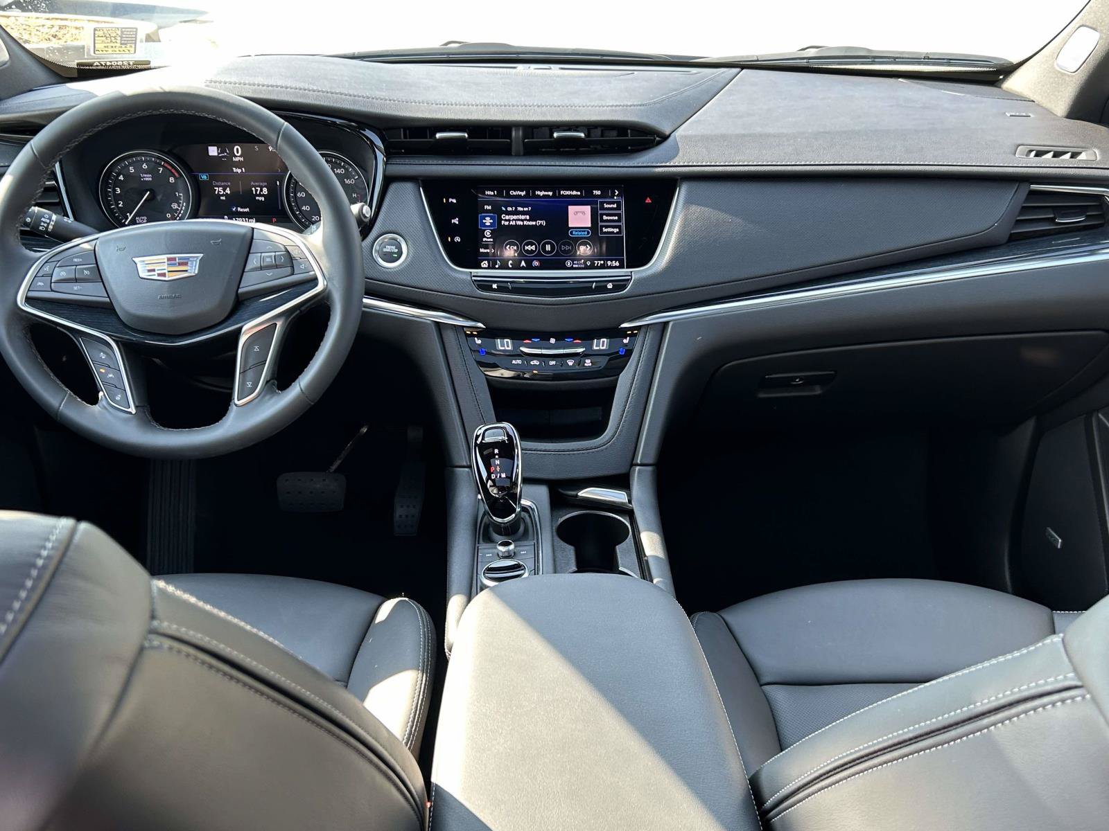 Certified 2025 Cadillac XT5 Premium Luxury w/ Technology Package FWD image 15