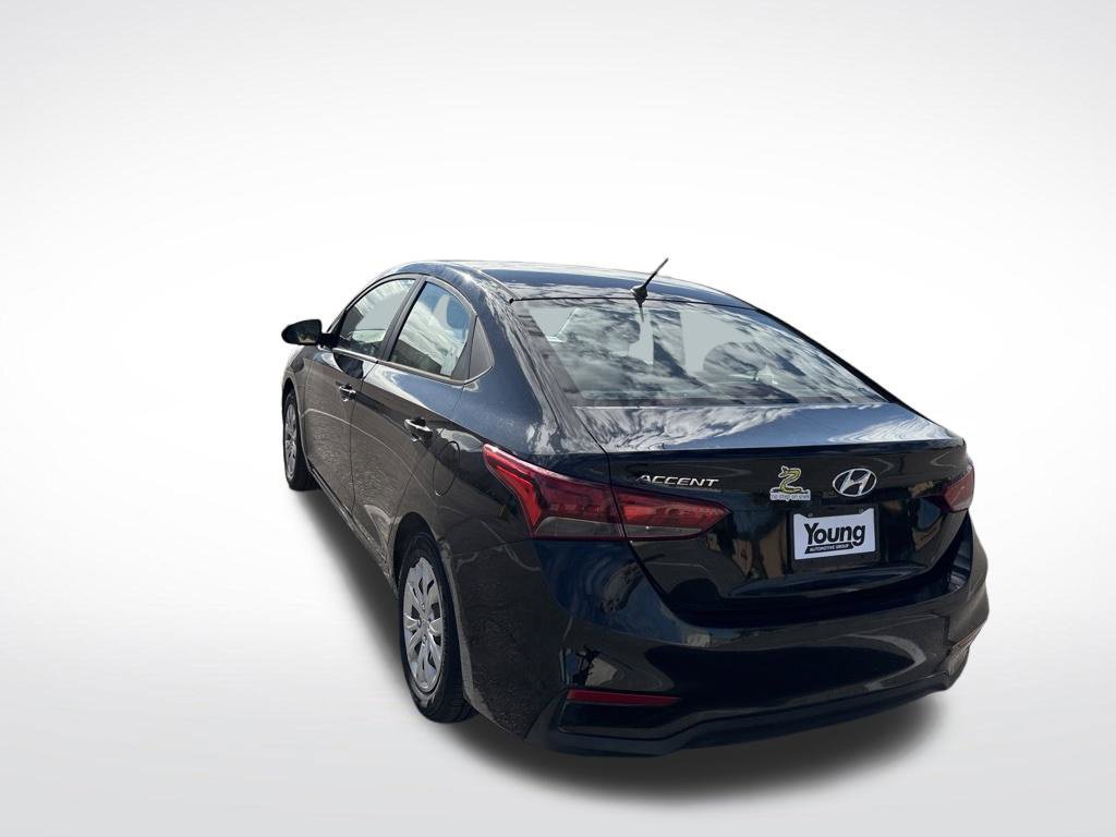 Used 2020 Hyundai Accent SE FWD image 3