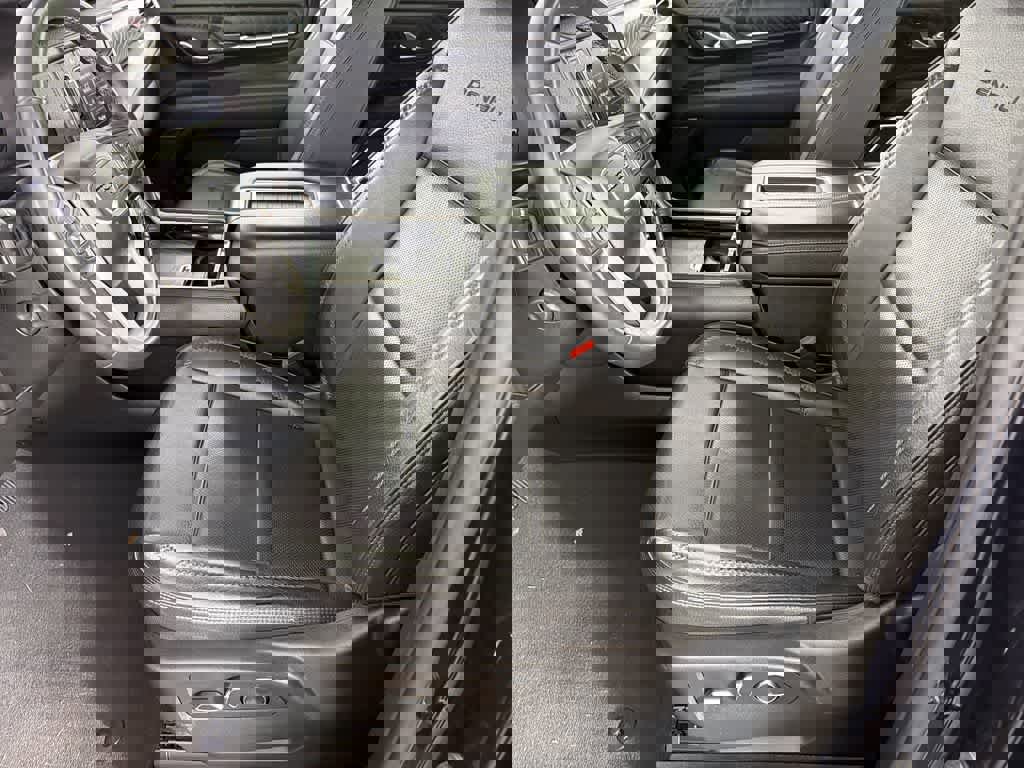 Certified 2023 GMC Yukon Denali image 13