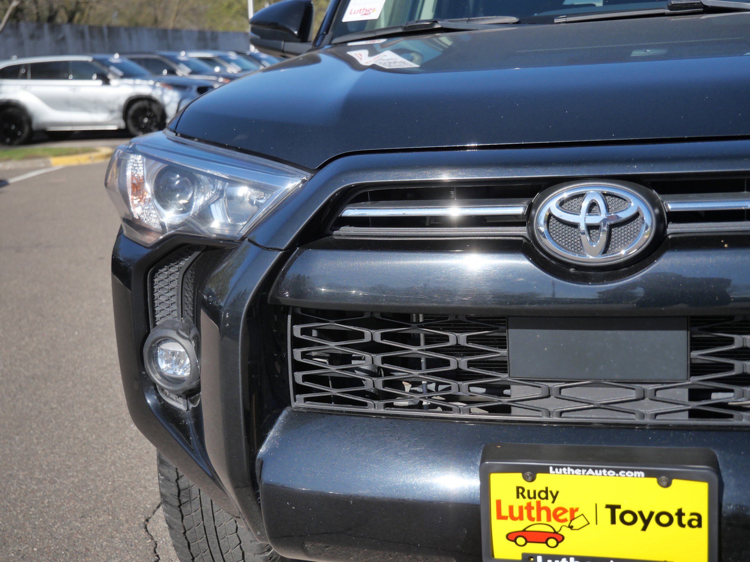 Certified 2024 Toyota 4Runner SR5 Premium w/ Moonroof Package AWD/4WD image 17