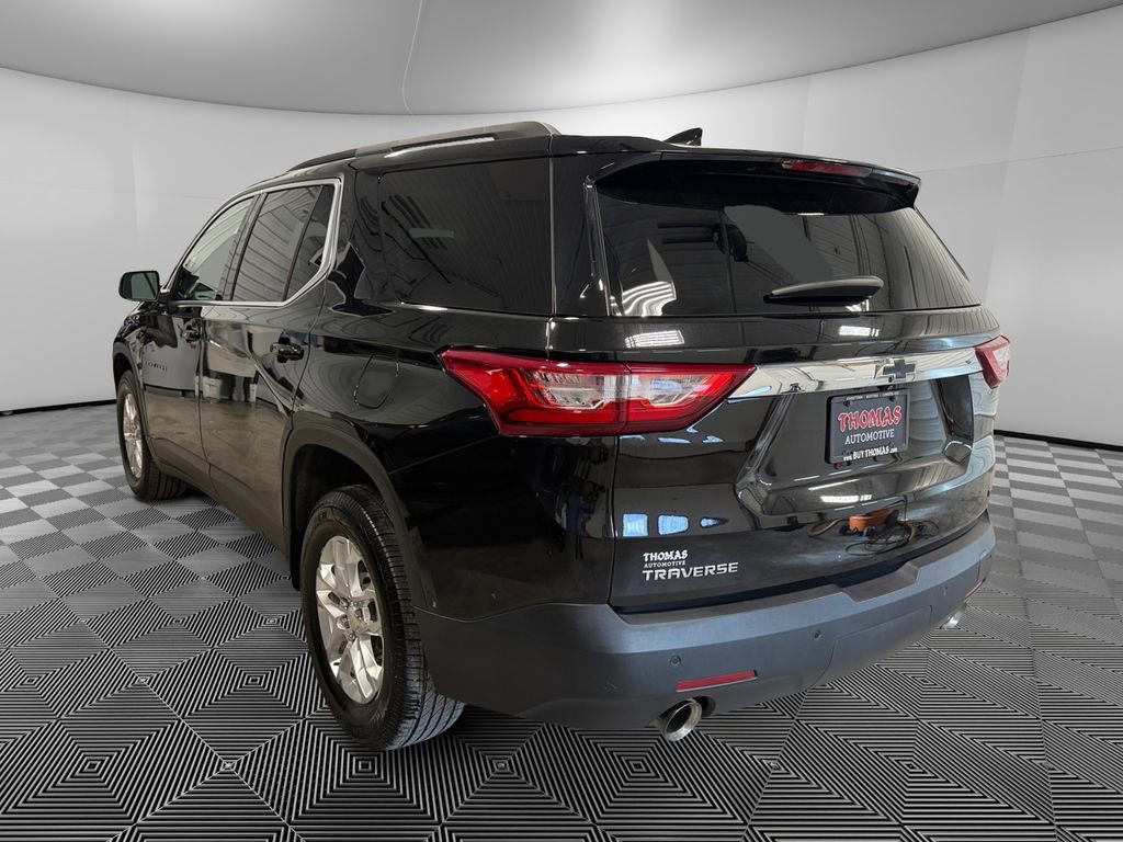 Used 2021 Chevrolet Traverse LT image 5
