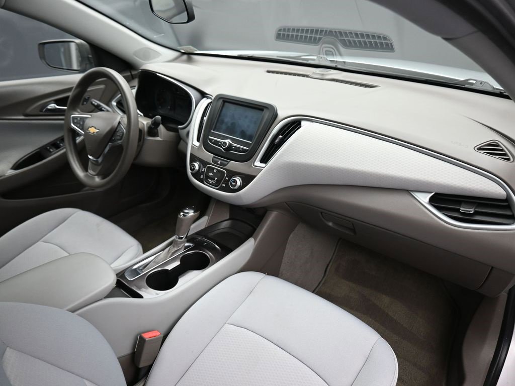Used 2016 Chevrolet Malibu LS image 40