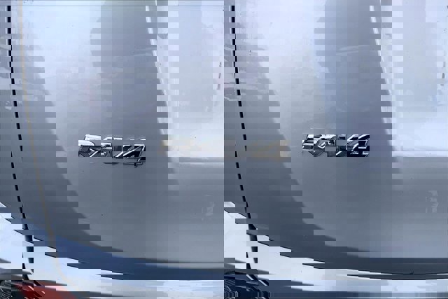 Used 2017 Toyota RAV4 LE image 7