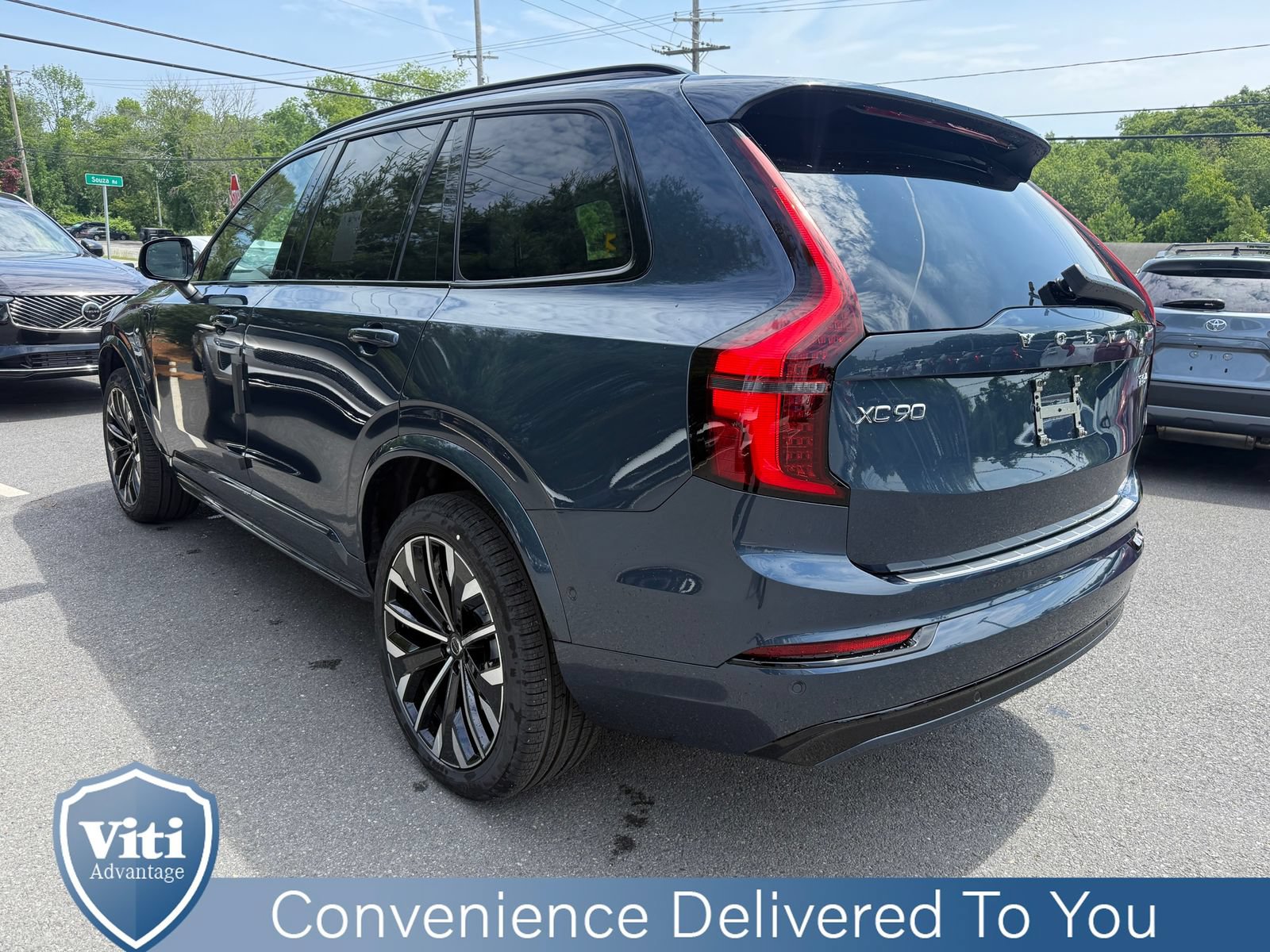 New 2026 Volvo XC90 T8 Ultra w/ Protection Package Premier AWD/4WD image 6