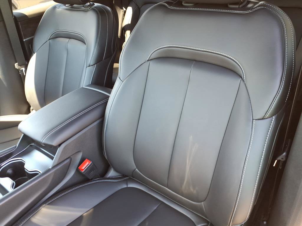 New 2026 Jeep Grand Cherokee Limited AWD/4WD image 18