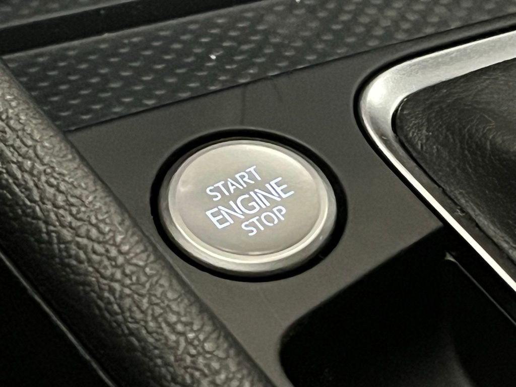 New 2026 Volkswagen Jetta SE FWD image 15