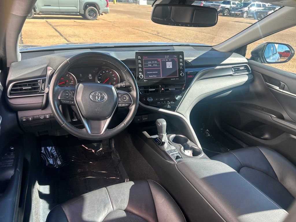 Used 2024 Toyota Camry XSE image 2