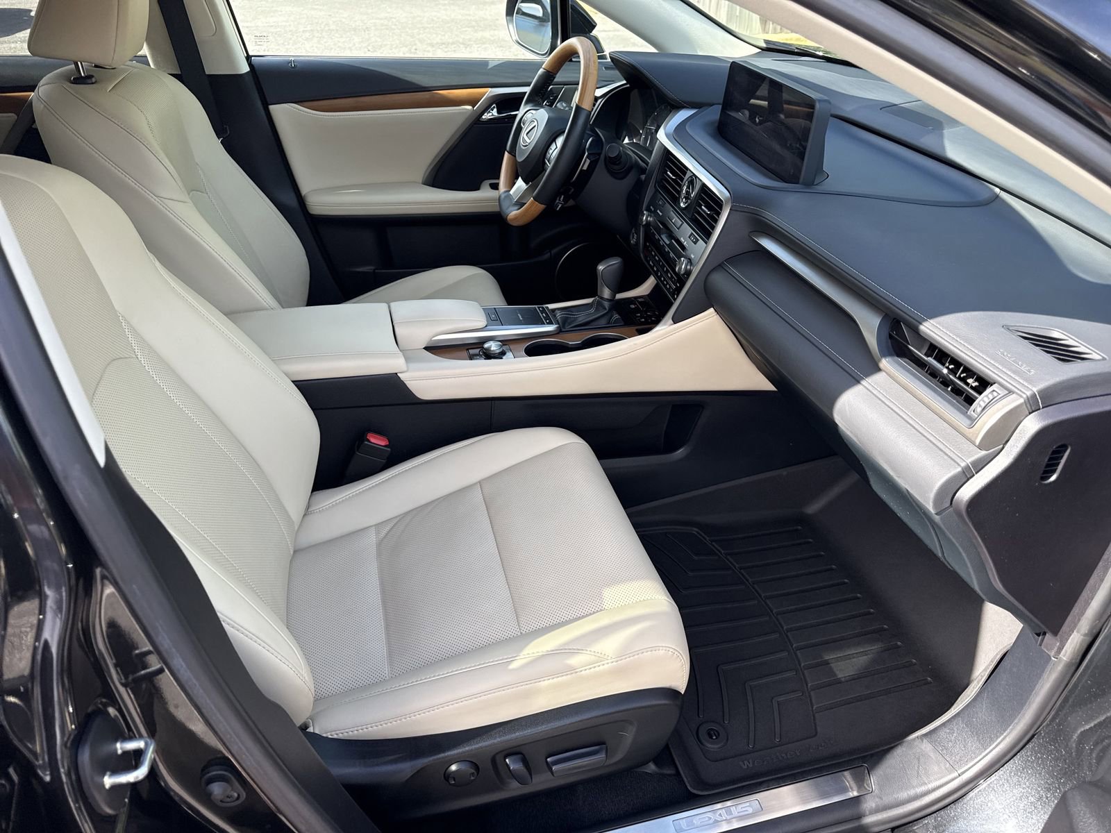 Used 2022 Lexus RX 350 FWD w/ Premium Package image 35