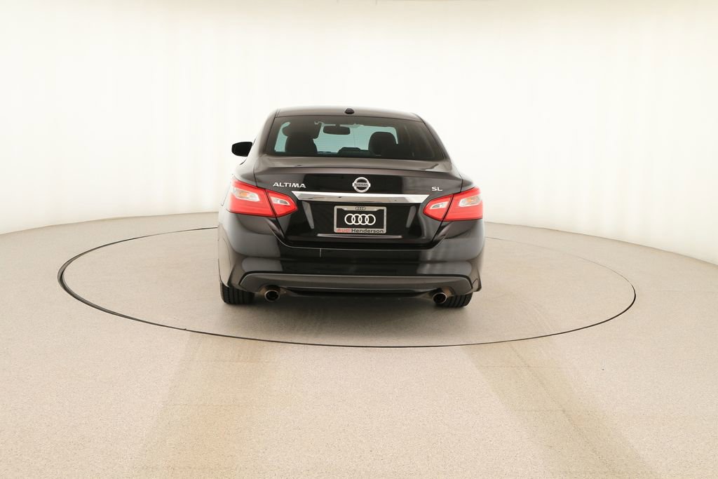 Used 2017 Nissan Altima 2.5 SL w/ 2.5 Technology Package image 5