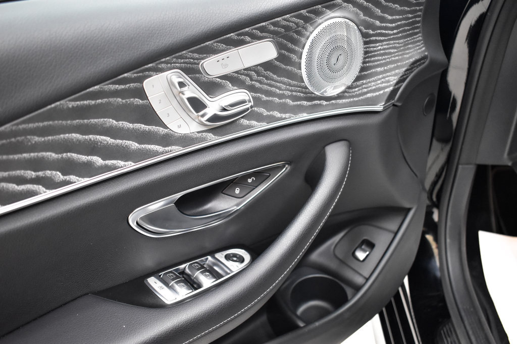 Certified 2021 Mercedes-Benz E 350 4MATIC Sedan image 18