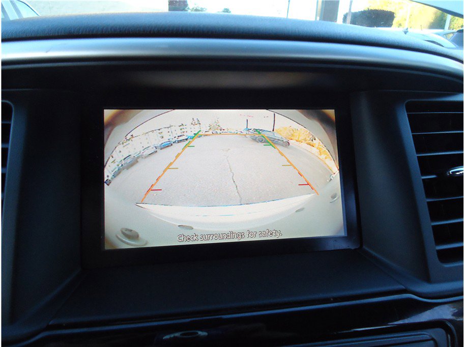 Used 2013 Nissan Pathfinder SV AWD/4WD image 26