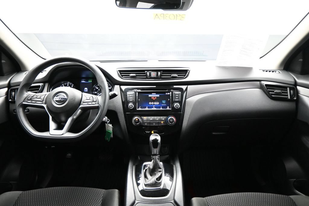 Used 2021 Nissan Rogue Sport S FWD image 13