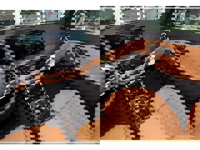 New 2026 BMW 330i xDrive Sedan w/ Premium Package image 77