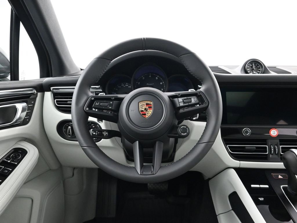 New 2025 Porsche Macan Turbo image 13