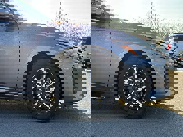 Used 2024 Nissan Sentra SV w/ Trunk Package image 6