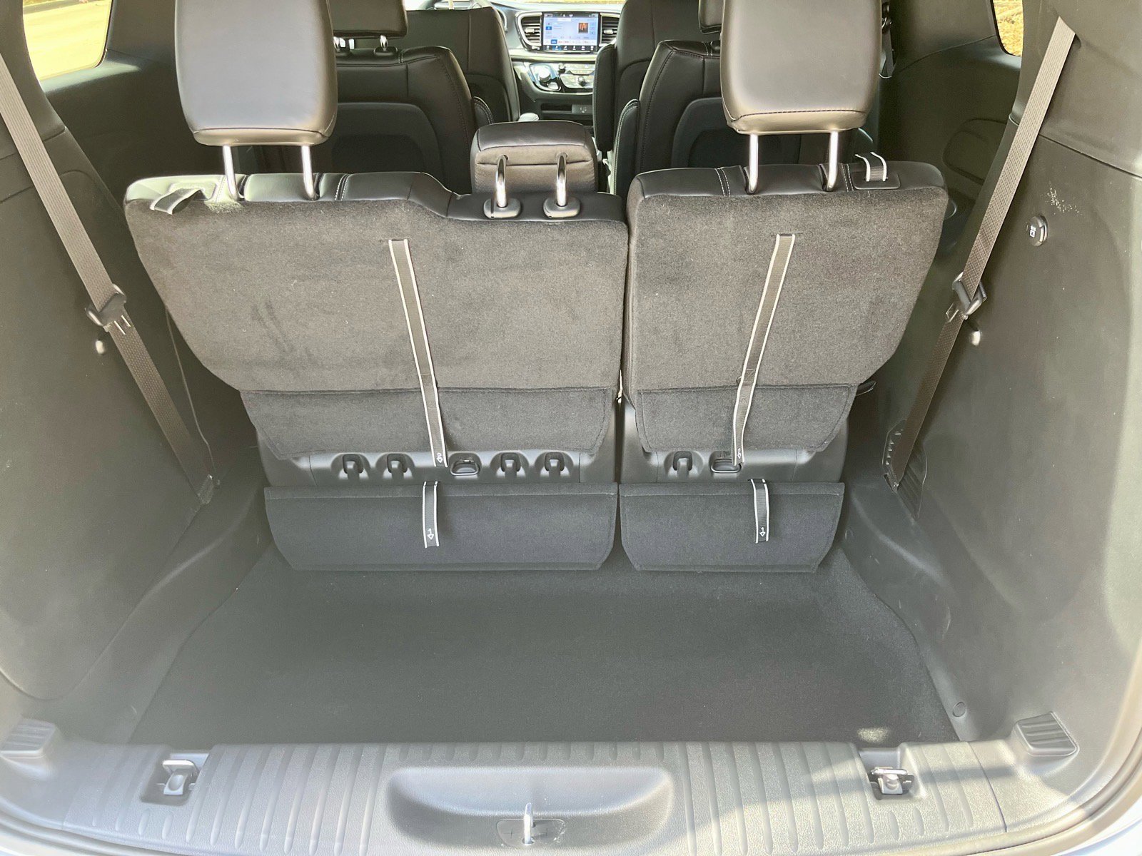 New 2026 Chrysler Pacifica Select image 23