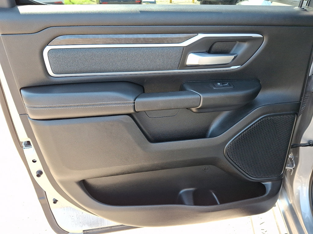 Used 2021 RAM 1500 Big Horn AWD/4WD image 19