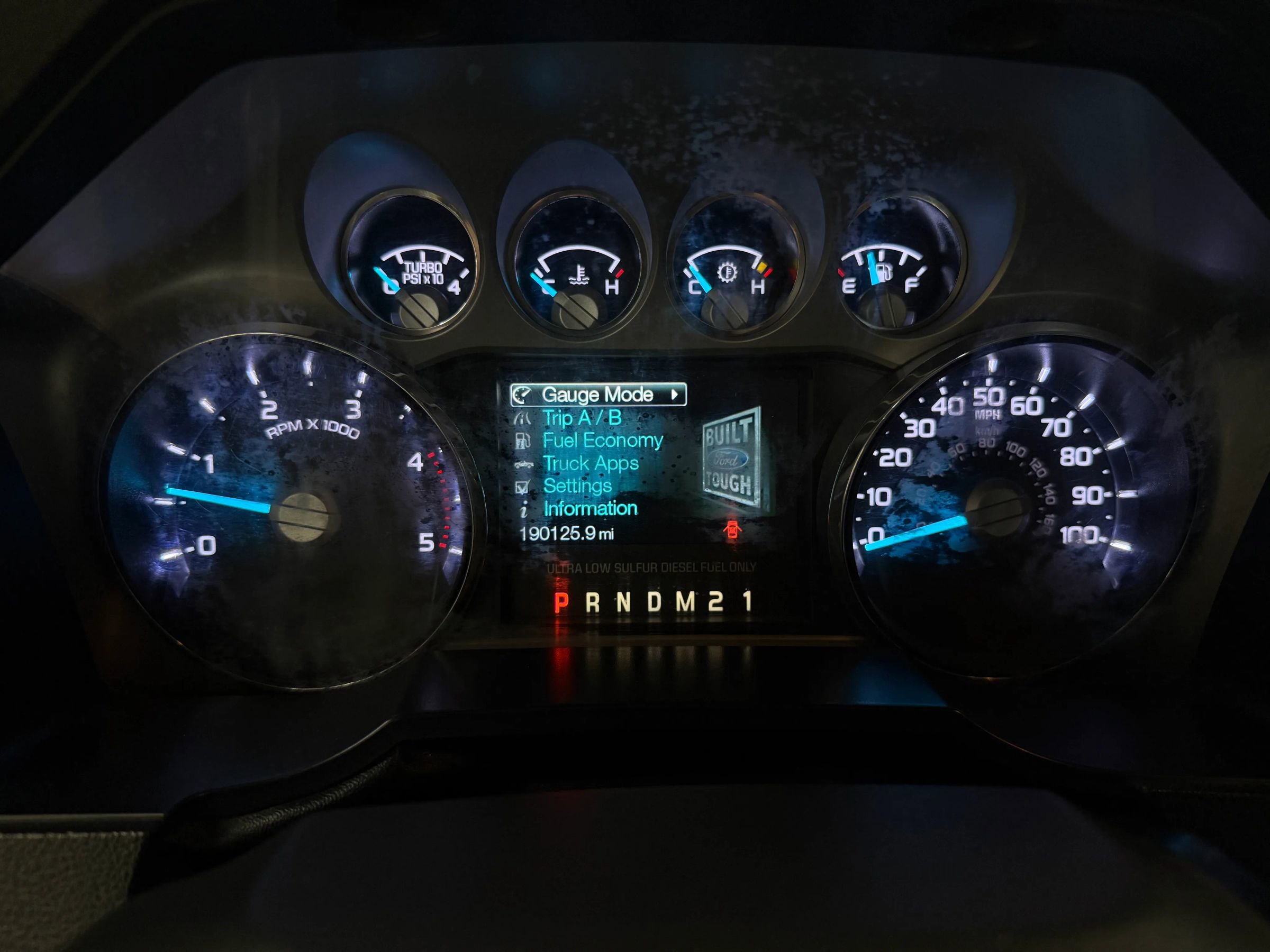 Used 2014 Ford F250 Platinum w/ FX4 Off-Road Package AWD/4WD image 11