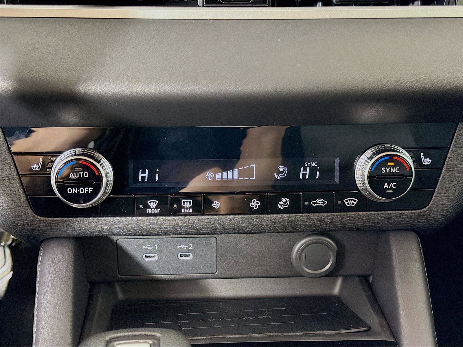 New 2026 Mitsubishi Outlander ES image 17