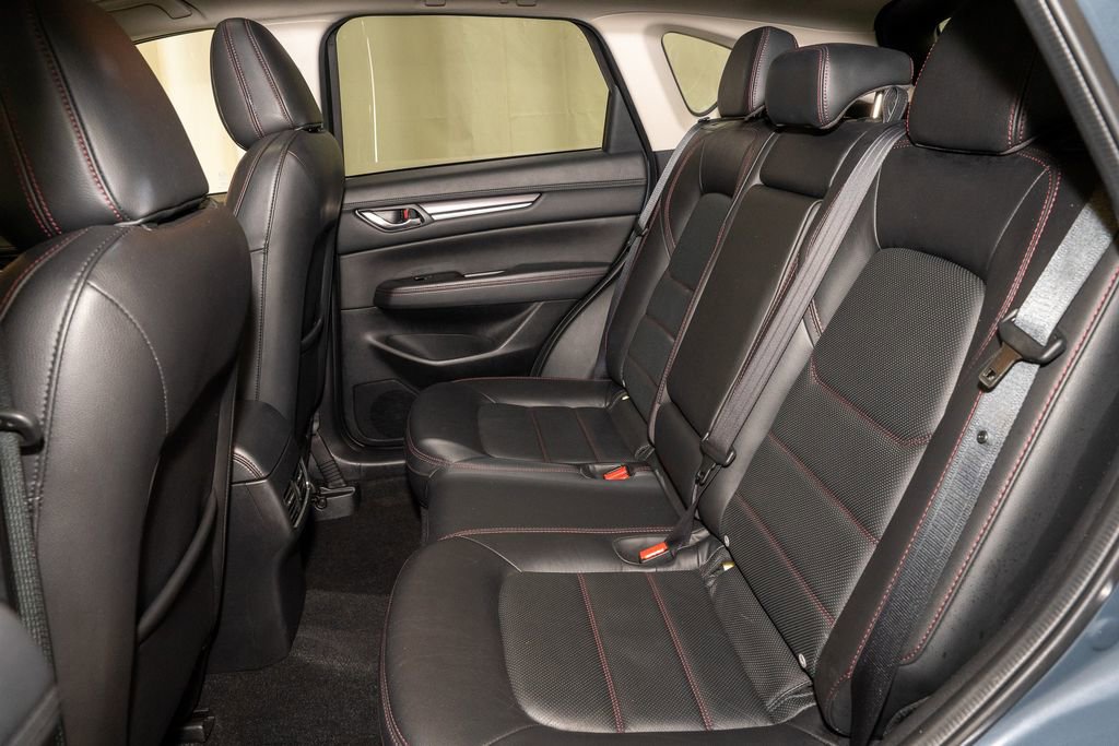 Used 2024 MAZDA CX-5 Carbon Edition image 8