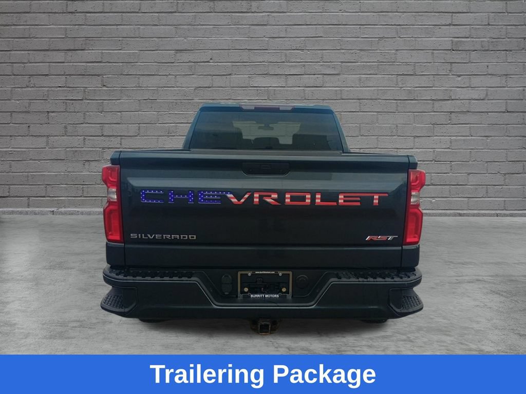 Used 2020 Chevrolet Silverado 1500 RST w/ RST Value Package AWD/4WD image 8