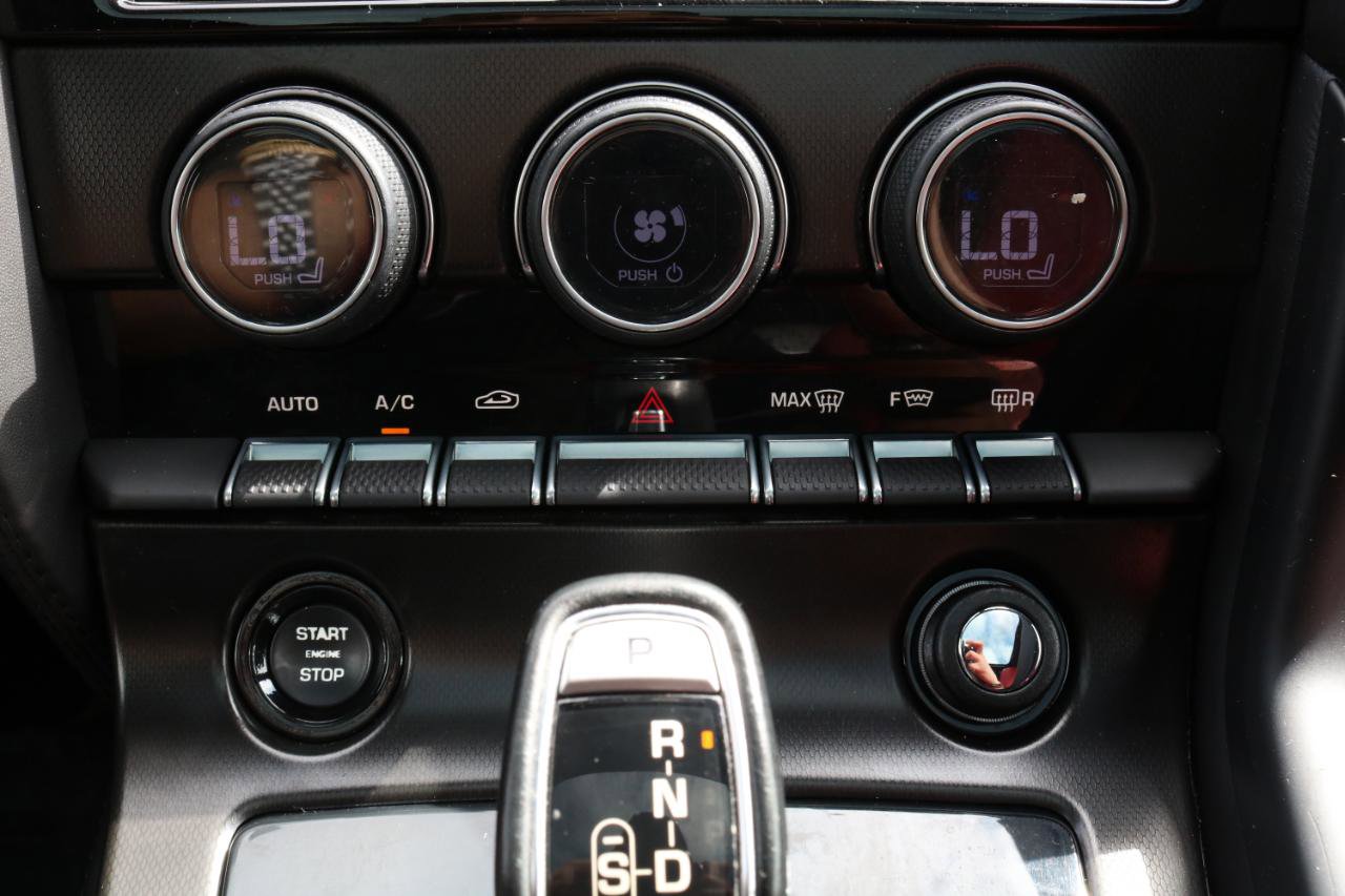 Used 2016 Jaguar F-TYPE S image 45