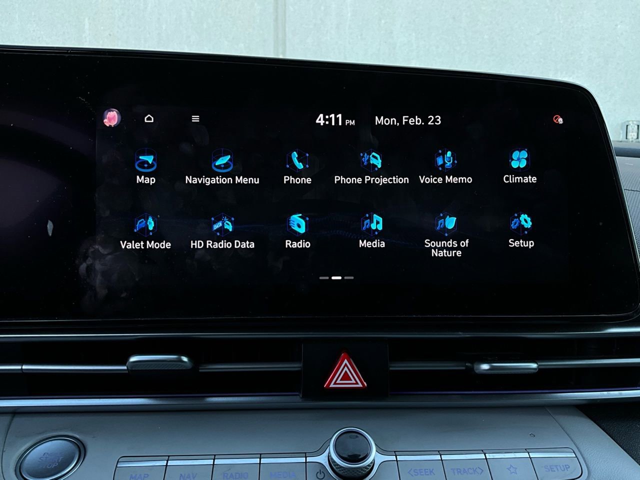 Used 2021 Hyundai Elantra Limited image 30