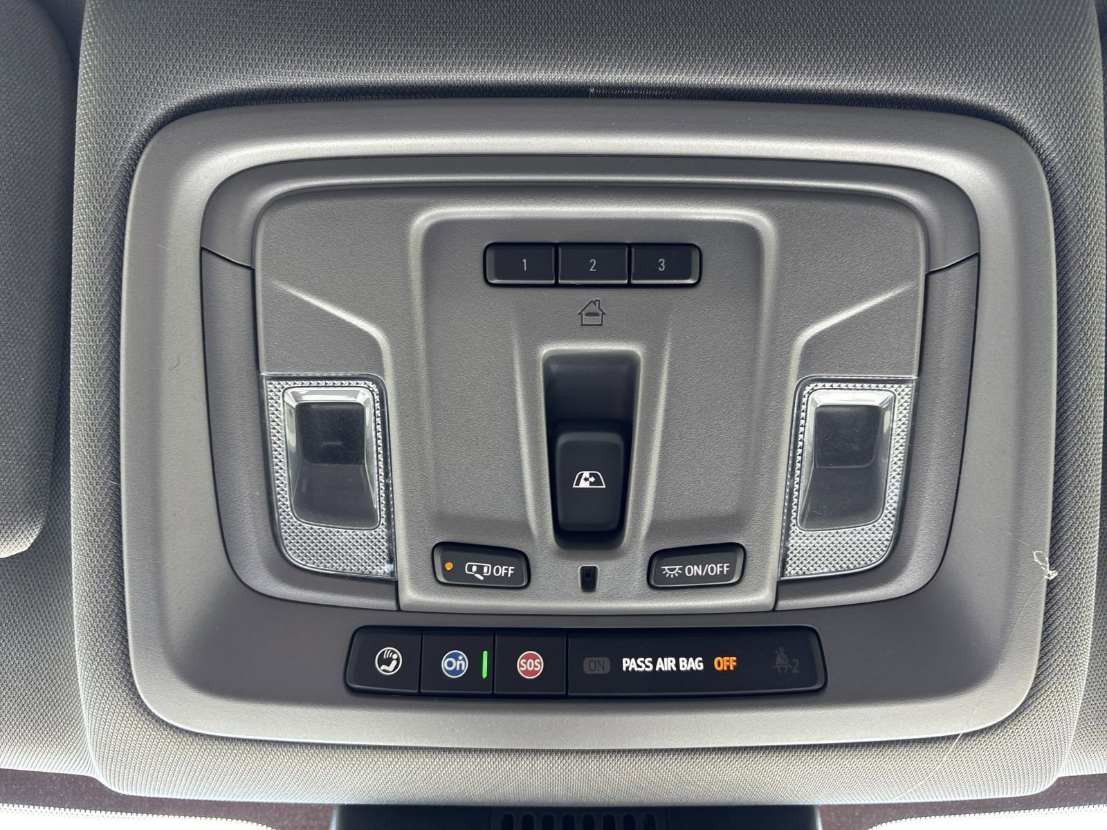 New 2025 GMC Sierra 1500 SLE w/ Preferred Package image 4