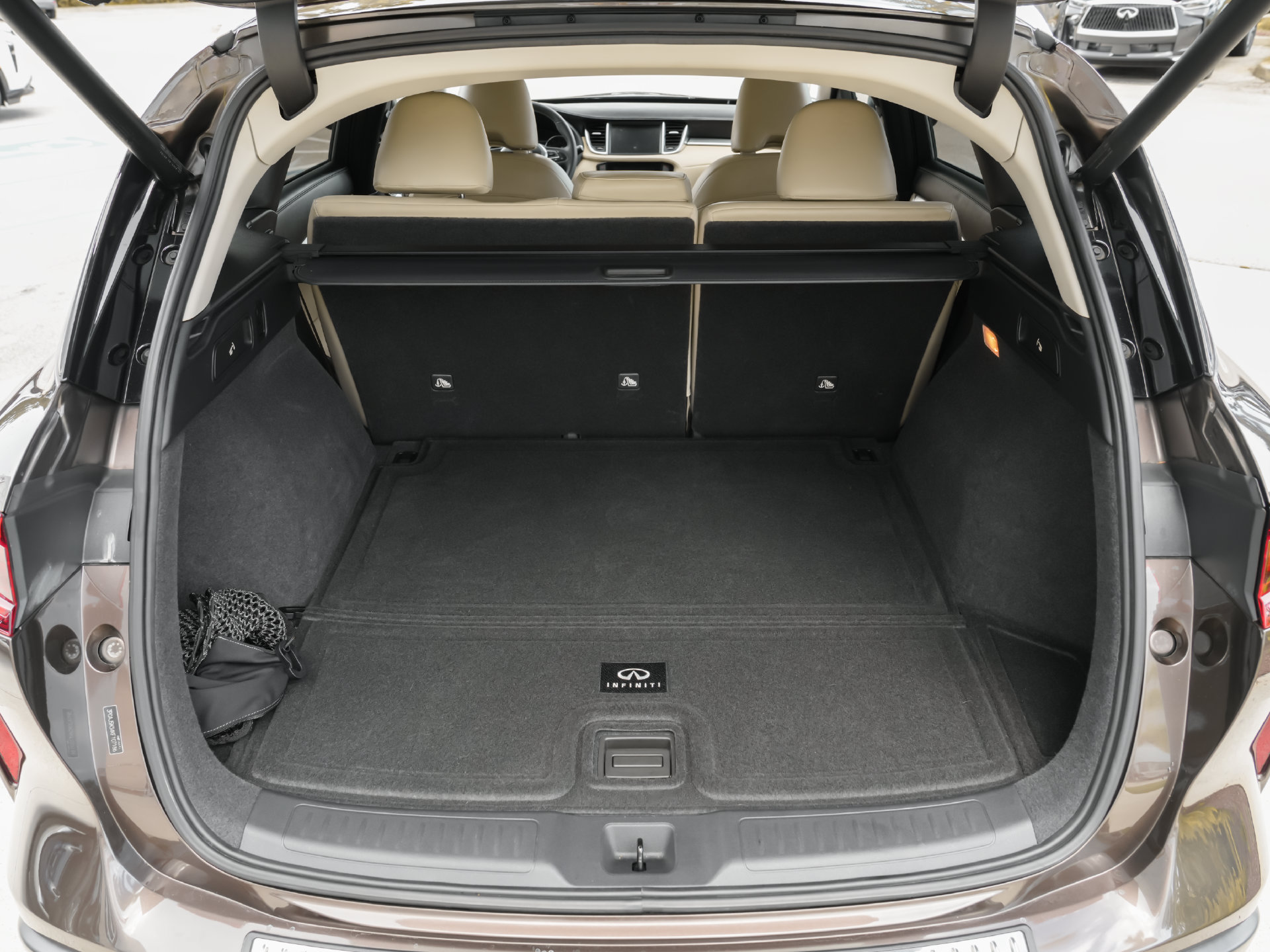 Used 2019 INFINITI QX50 Essential w/ Premium Audio Package AWD/4WD image 41