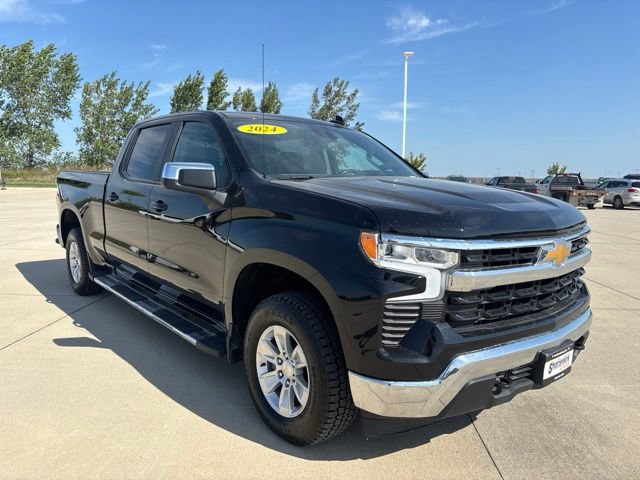 Used 2024 Chevrolet Silverado 1500 LT w/ Protection Package AWD/4WD image 39