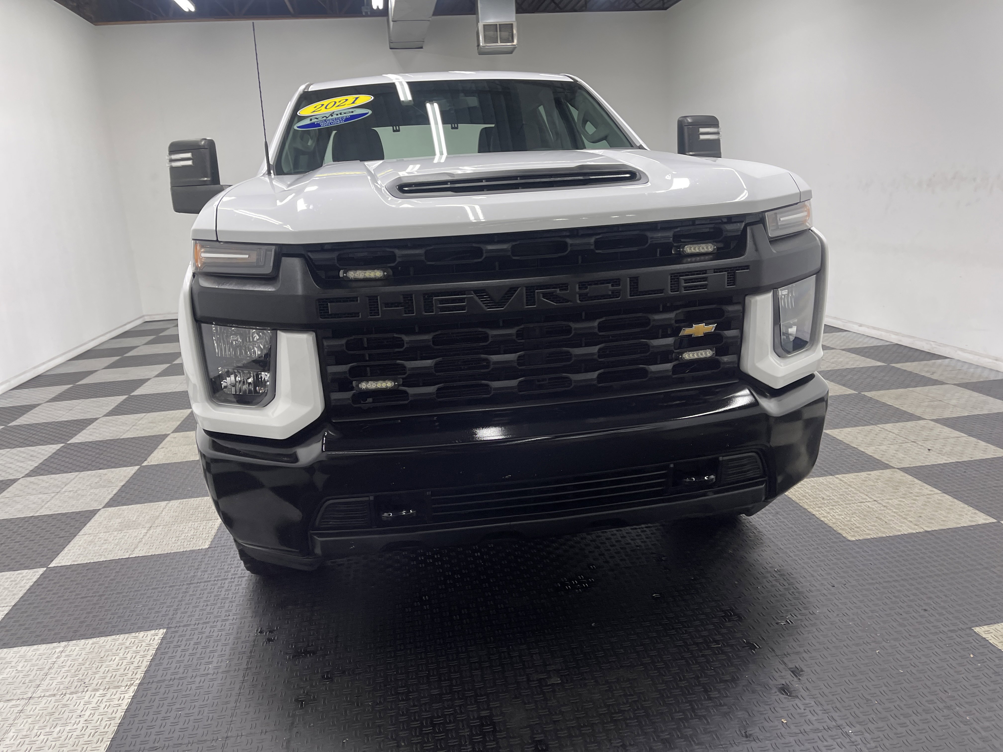 Used 2021 Chevrolet Silverado 2500 W/T w/ WT Fleet Convenience Package image 7