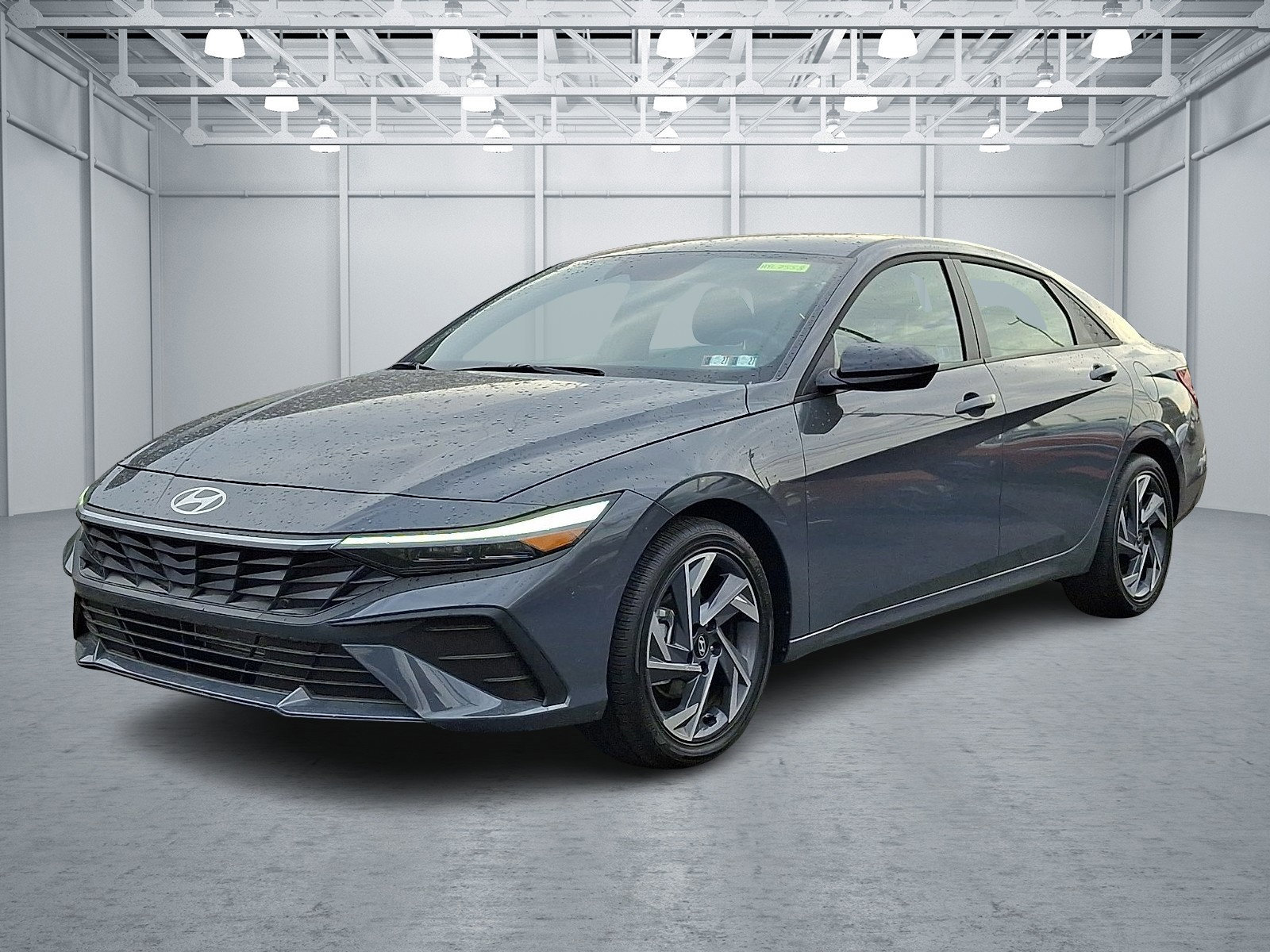 Certified 2025 Hyundai Elantra Sport FWD image 3