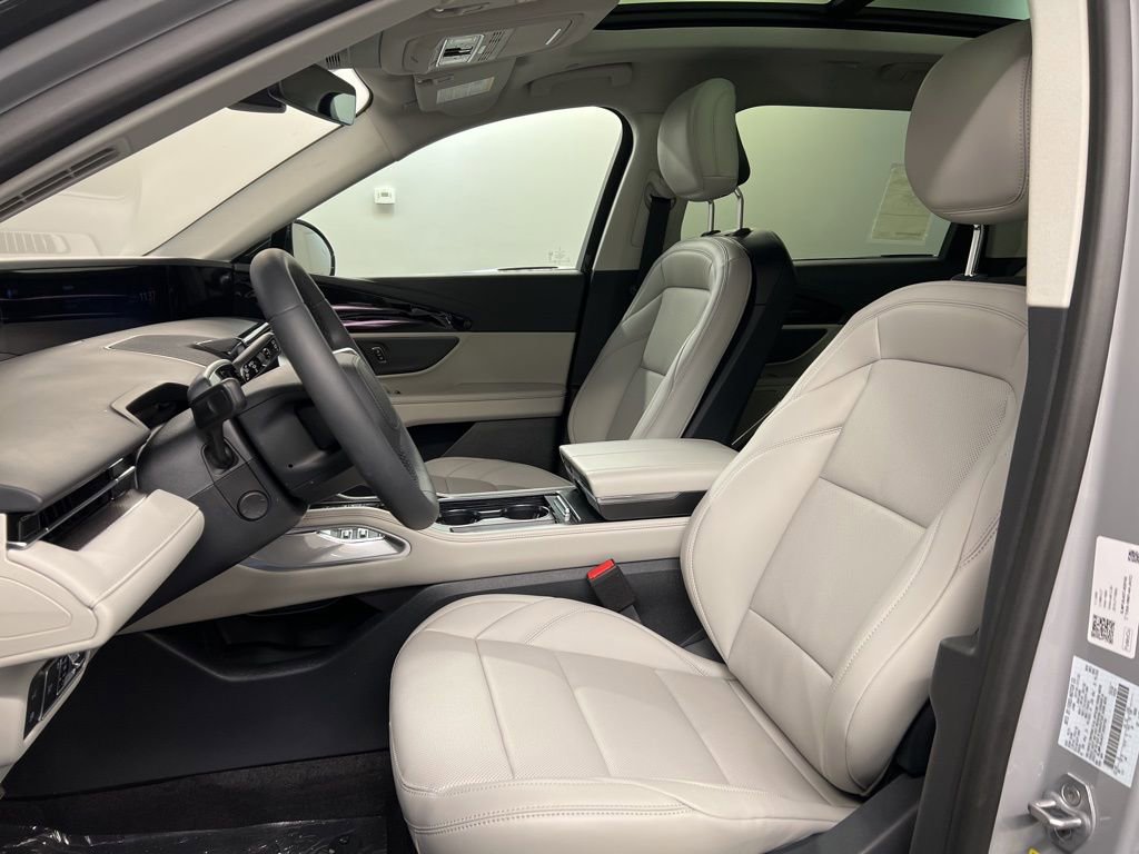 Used 2026 Lincoln Nautilus Premier w/ Equipment Group 102A image 29