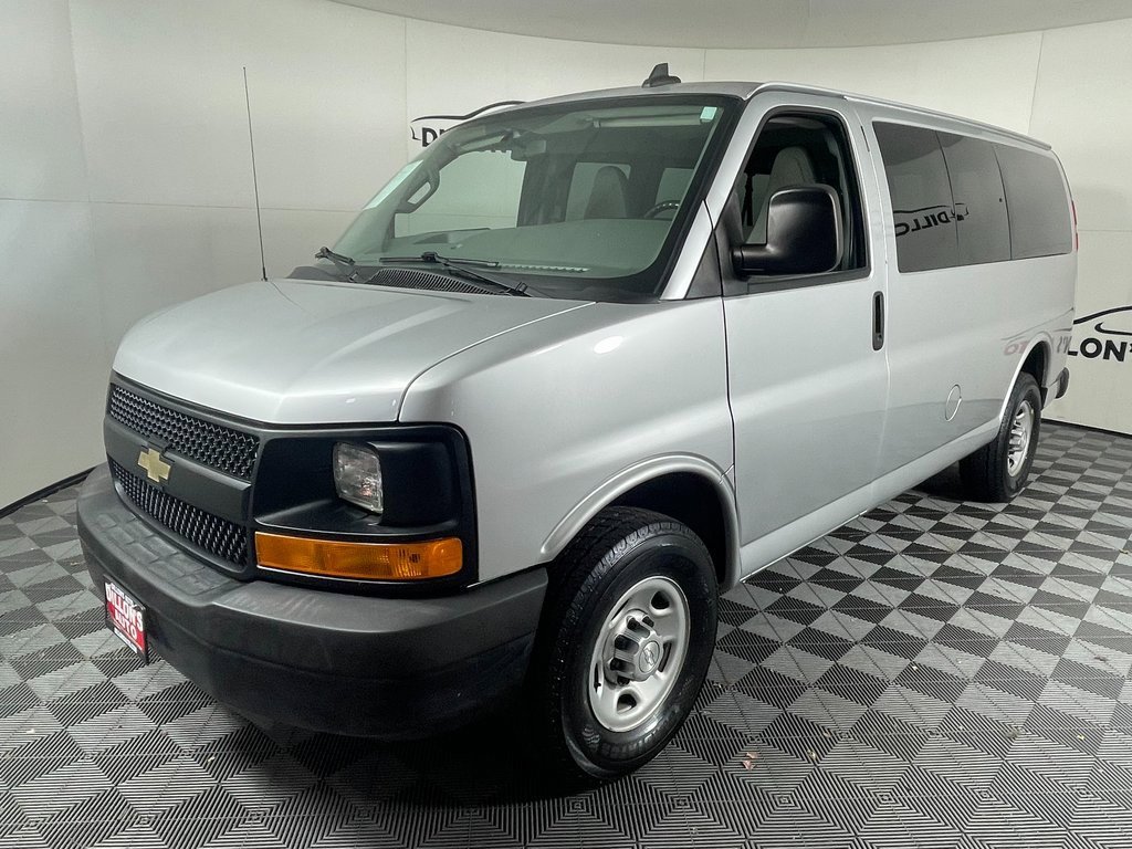 Used 2016 Chevrolet Express 2500 LS image 2