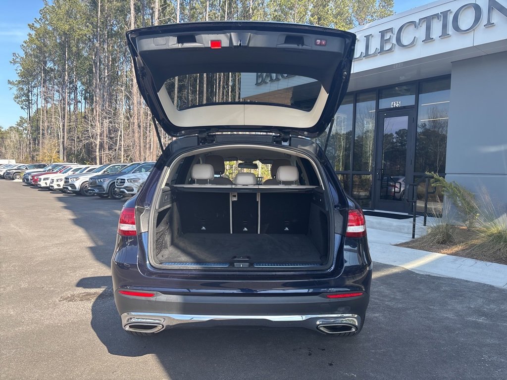 Used 2019 Mercedes-Benz GLC 300 4MATIC image 16