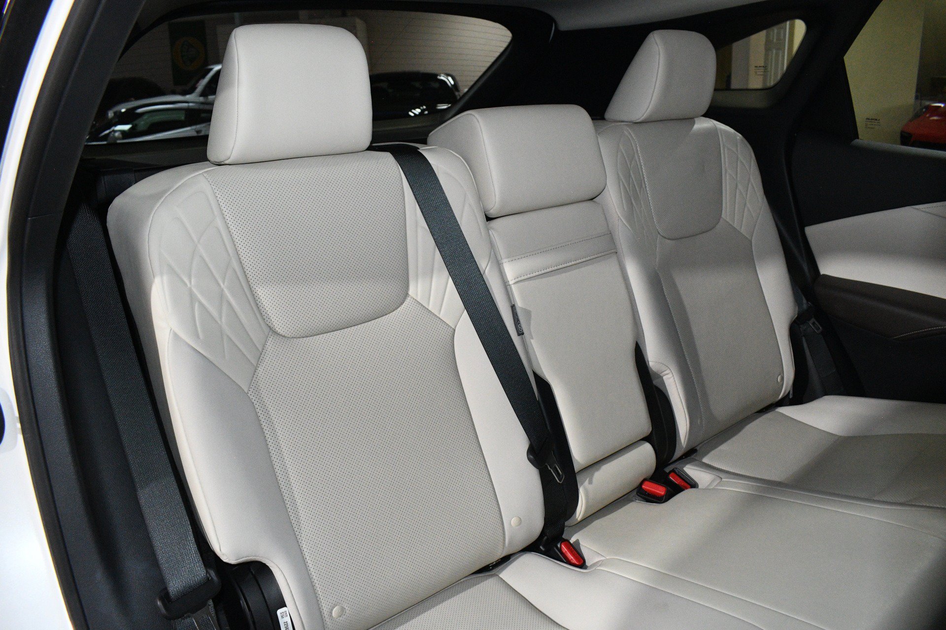 Used 2024 Lexus RX 350 Premium w/ Accessory Package (K3) FWD image 18