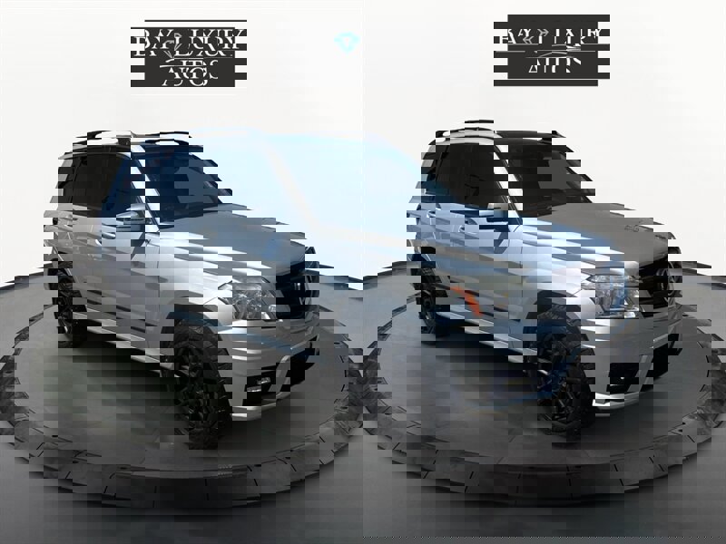 Used 2011 Mercedes-Benz GLK 350 4MATIC image 88