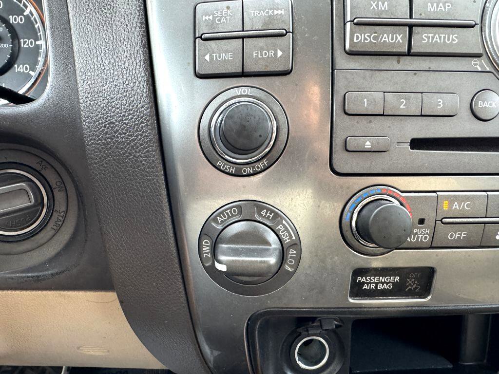 Used 2015 Nissan Armada Platinum image 30