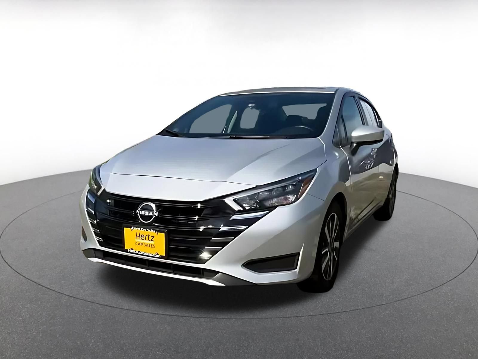 Used 2025 Nissan Versa SV FWD image 6