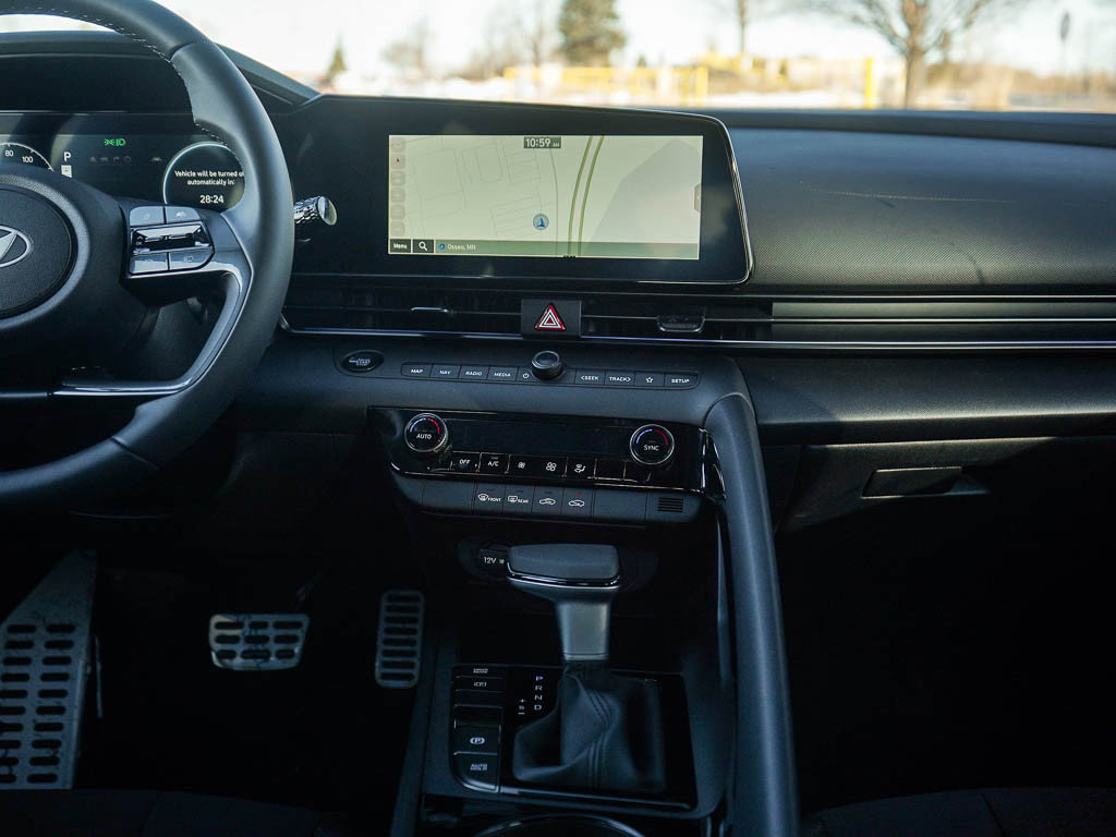 New 2026 Hyundai Elantra Sport image 15