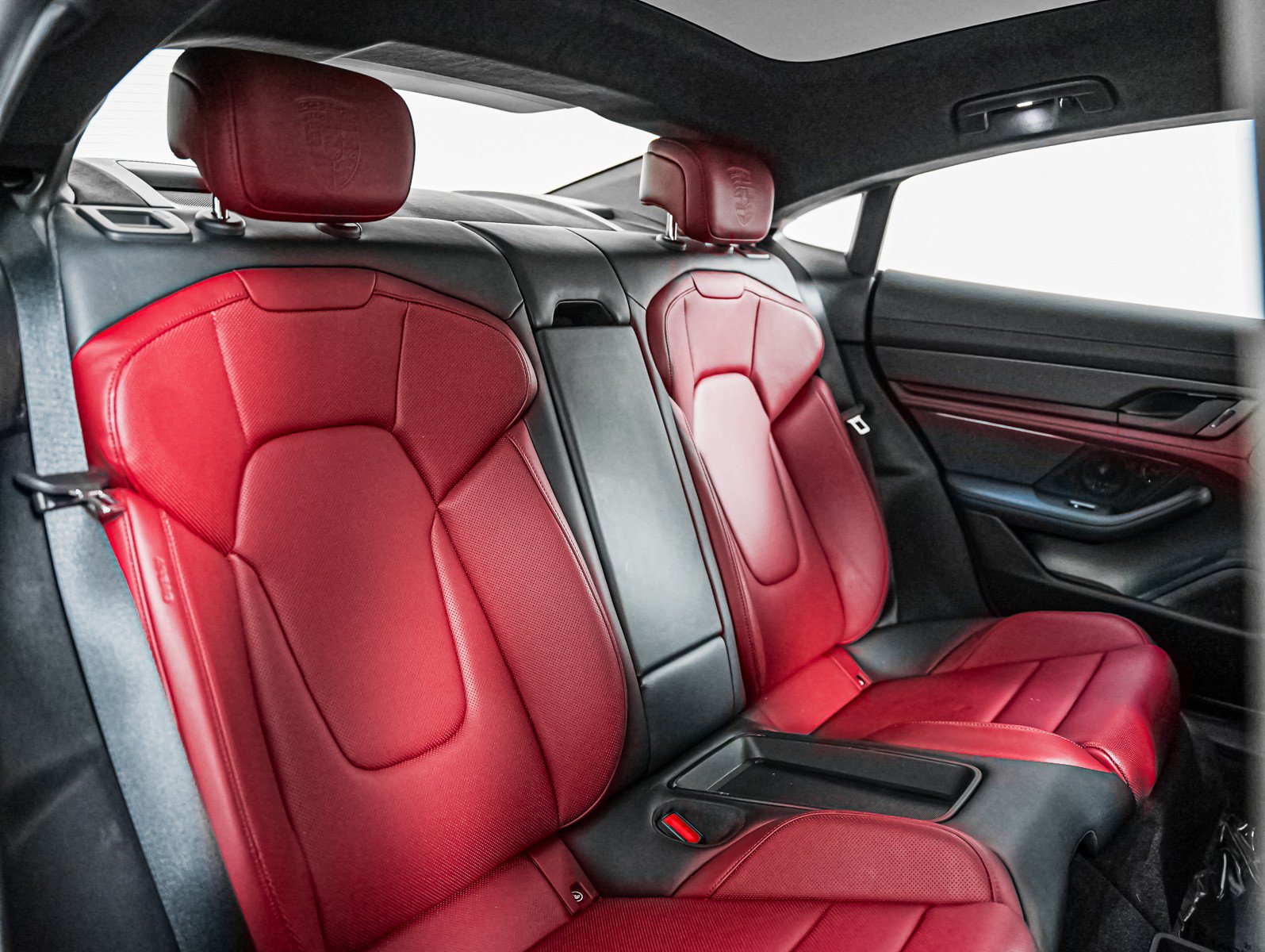 Certified 2023 Porsche Taycan GTS AWD/4WD image 6