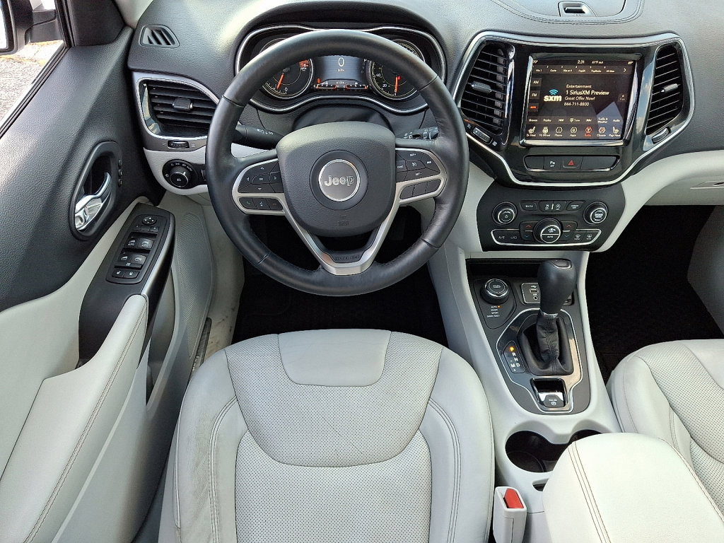 Used 2019 Jeep Cherokee Limited image 22