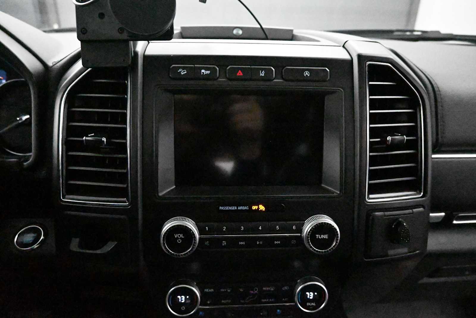 Used 2019 Ford Expedition Max Limited w/ Equipment Group 301A AWD/4WD image 17