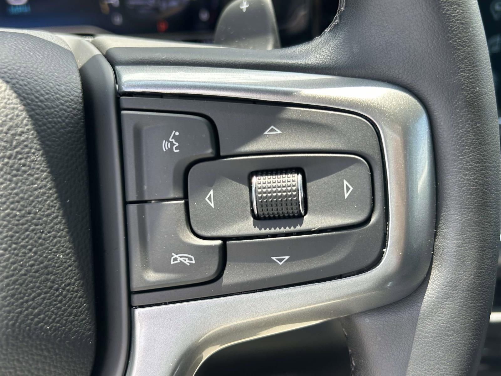 Used 2024 Chevrolet Silverado 1500 RST AWD/4WD image 21