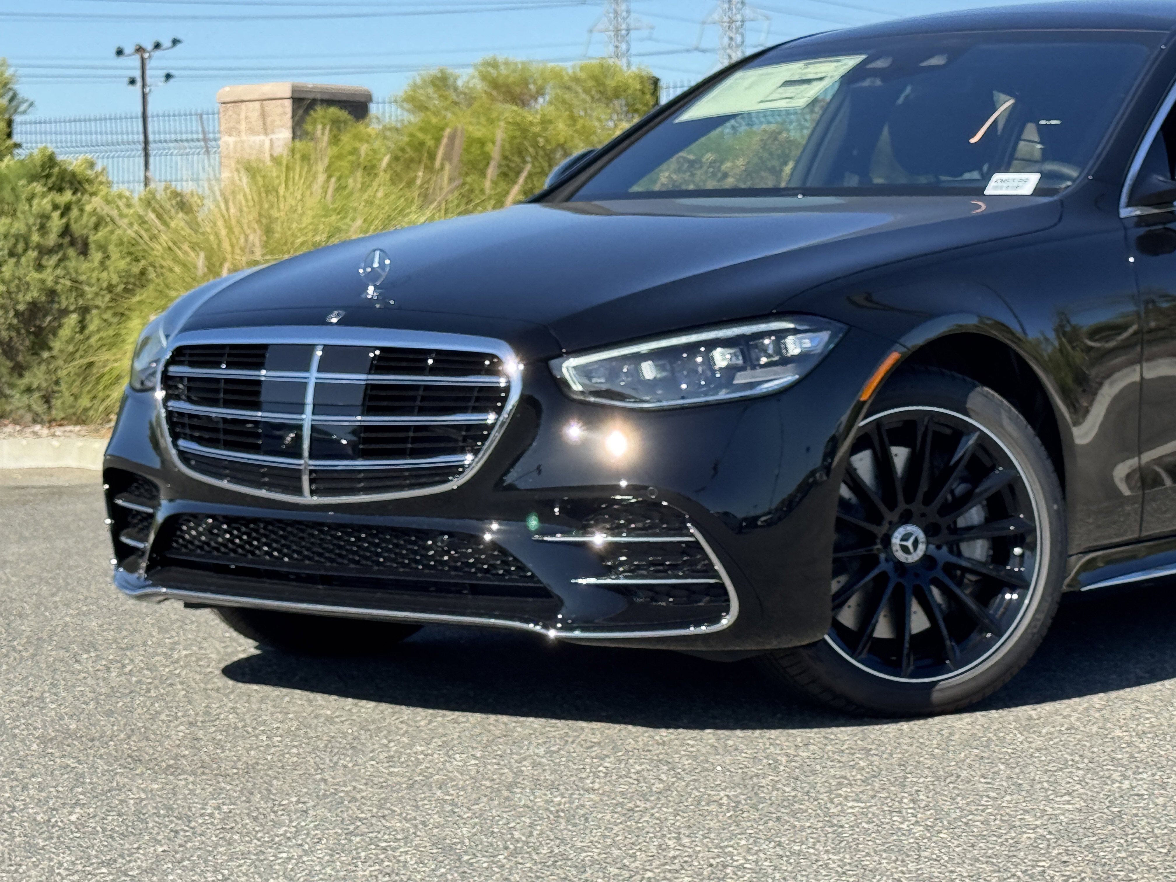 New 2026 Mercedes-Benz S 580 4MATIC Sedan image 3