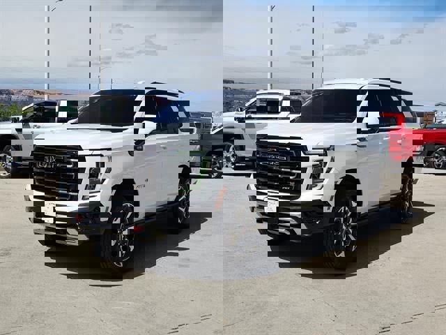 Used 2025 GMC Yukon AT4 Ultimate image 2