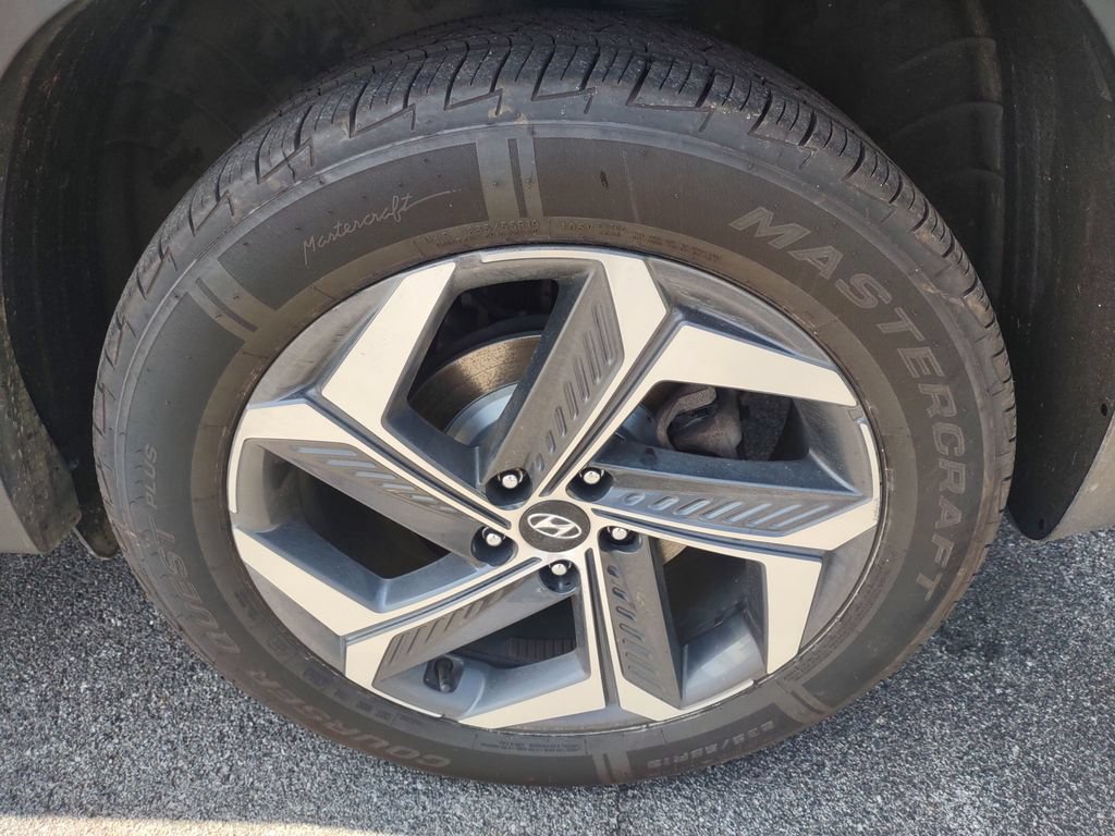 Used 2023 Hyundai Tucson Limited AWD/4WD image 10