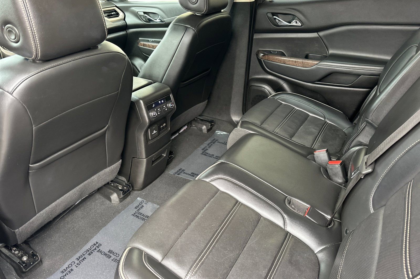 Certified 2023 GMC Acadia Denali image 14